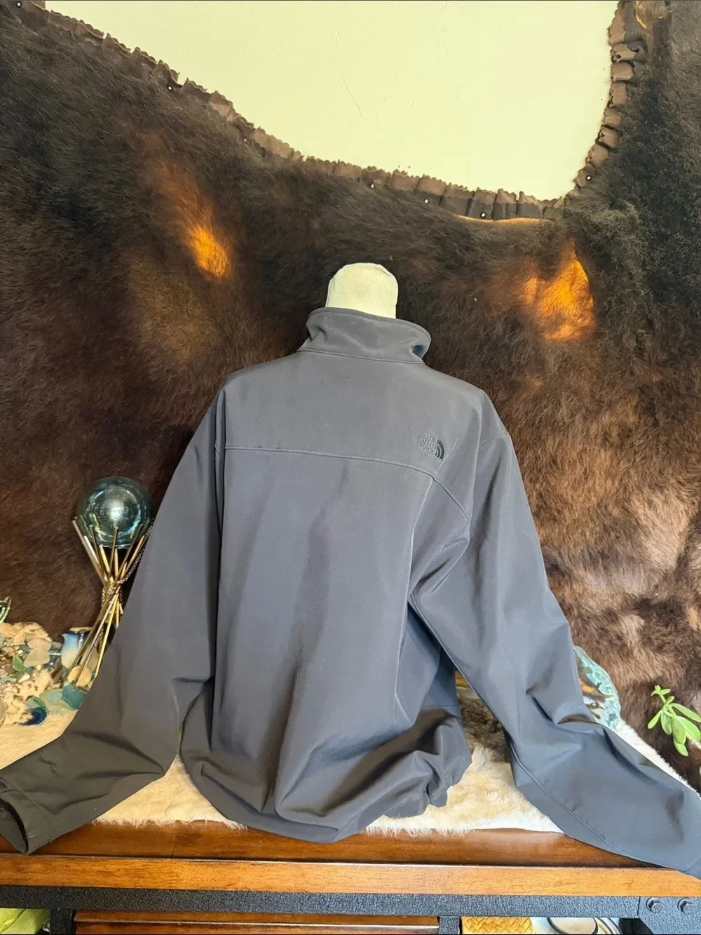 The North Face Men's black Lightweight Softshell Jacket XL (5000H)